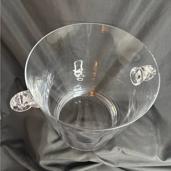 Ice Bucket - Picture 2 of 3